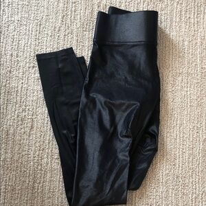 Carbon38 Black Nylon-Lycra Leggings